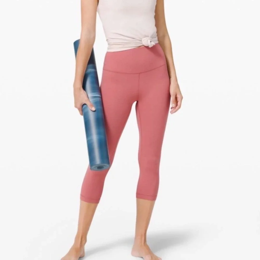 Lululemon Align Crop 21